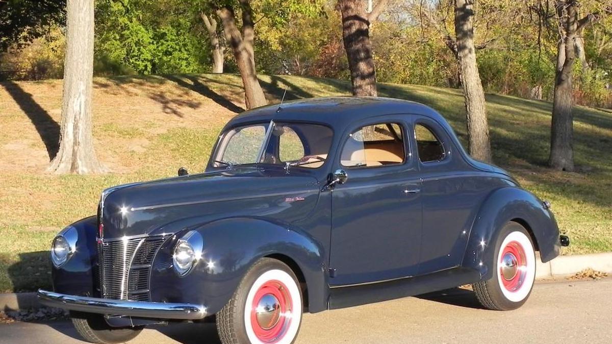 Jim and Vickie Delzer’s 1940 Ford DeLuxe Coupe has been restored to even better condition than it was in when Vickie rode in the car as an infant in the mid-1960s. The beautiful Lyon Blue coupe was treated to a complete body-off-frame, nut-and-bolt restoration over a period of more than seven years.