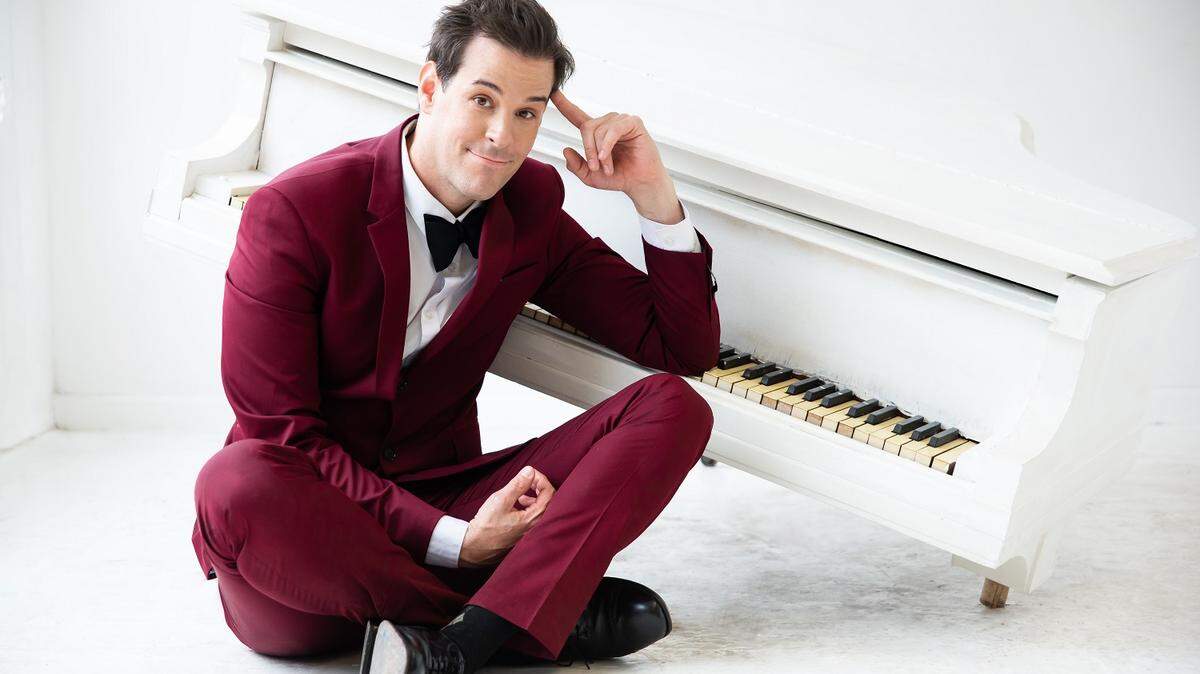 Jeremy Stolle is bringing his “No More Talk of Darkness” tour to the Capitol Federal Amphitheater for a series of Music Theatre Wichita concerts this week.