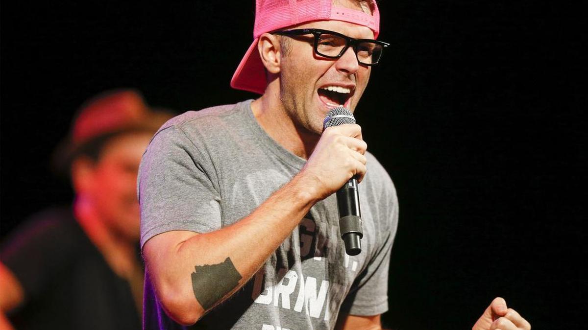 Nashville DJ Bobby Bones performs at the Wichita Orpheum in August 2015.