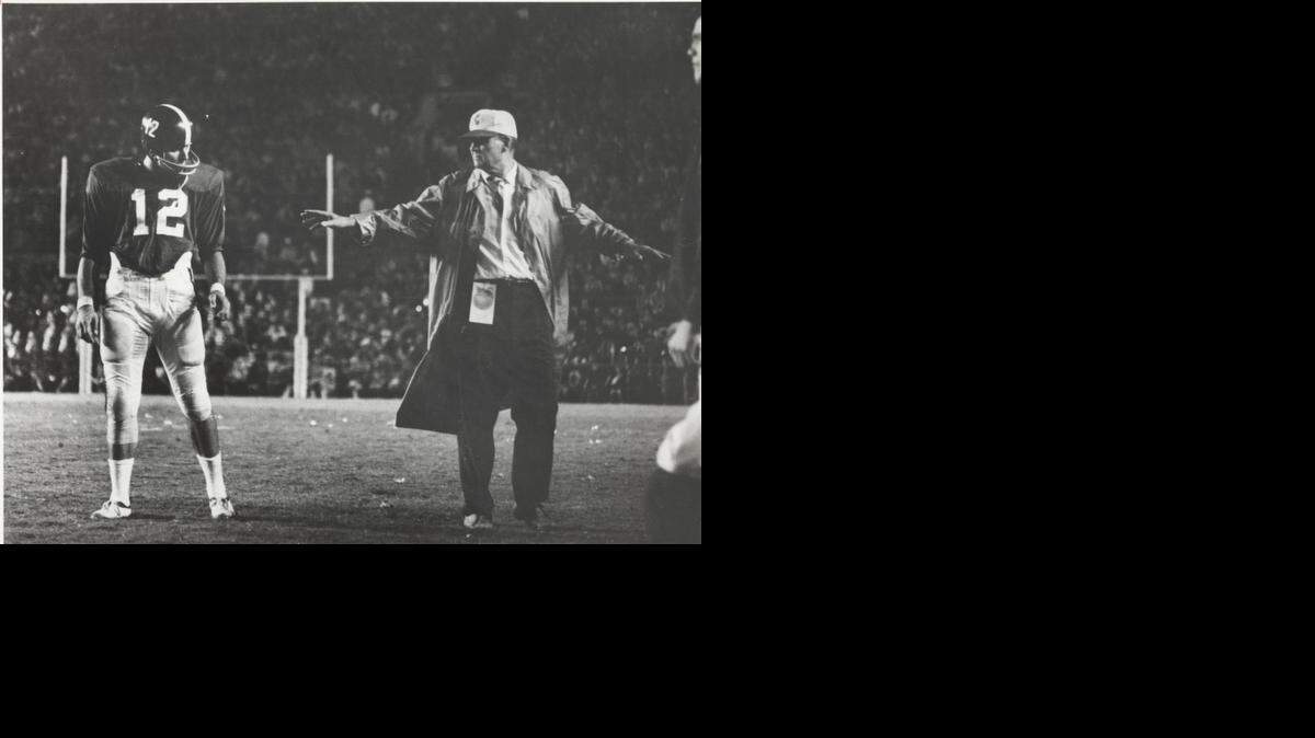 
Down 14-0 to Texas in the Orange Bowl on Jan. 1, 1965, Alabama coach Bear Bryant sent an injured Joe Namath into the game for starter Steve Sloan. Namath, bad right knee and all, rallied the Tide on his way to the game’s MVP. Texas, however, stopped Namath on a goal line stand in the fourth quarter and won the game and a share of the national championship. (University of Alabama, Paul W. Bryant Museum)
