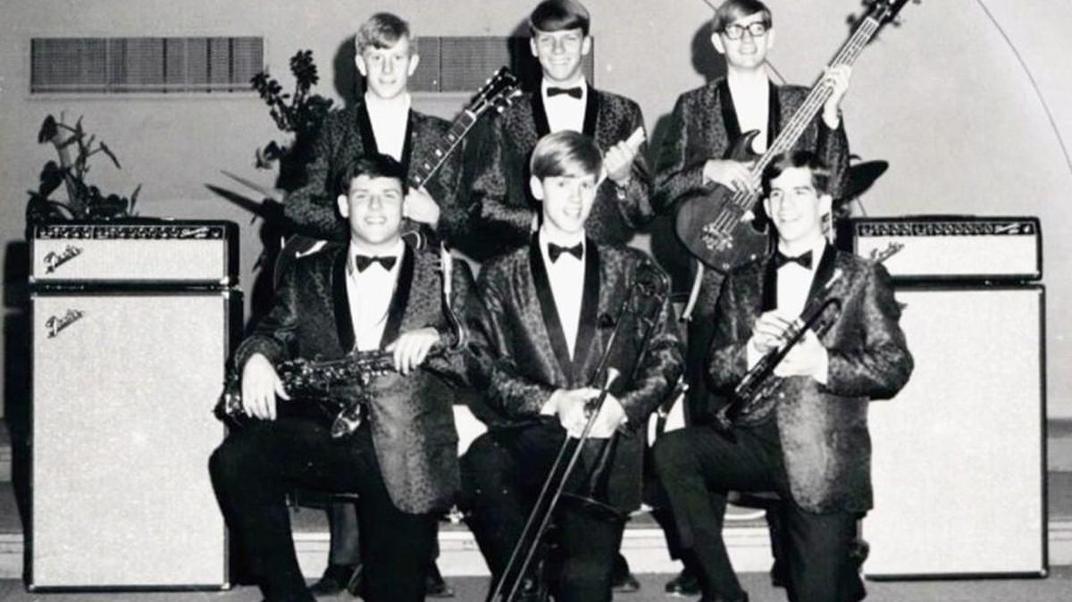 The Fabulous Apostles were a Wichita show band from the mid-1960s. They featured Jay Leach on guitar, Richard Tade on B3 (organ), Kent Wilson on bass, Gregg Fuson on drums, Randy Loveland on trumpet and Jim Salomone on saxophone.