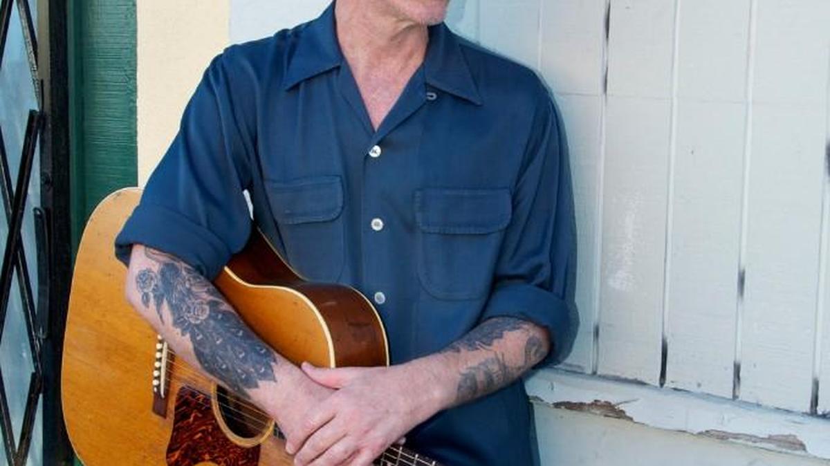 Jonny “Two-Bags” Wickersham will perform at Barleycorn’s.