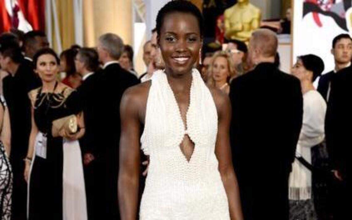 $150,000 custom dress Lupita Nyong’o wore at Oscars reported stolen (VIDEO)