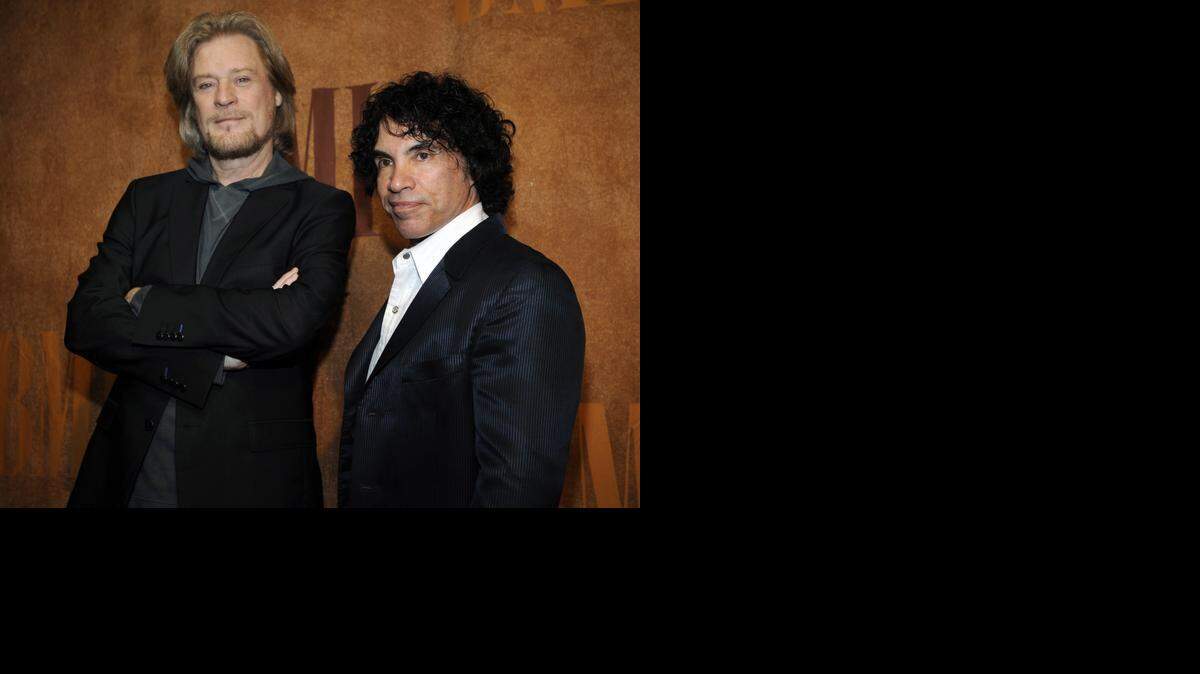 
The pop music duo of Hall and Oates has sued Brooklyn-based Early Bird Foods & Co. in federal court, accusing the company of violating trademark protections with its “phonetic play” on Daryl Hall and John Oates’ names with its Haulin’ Oats granola.
