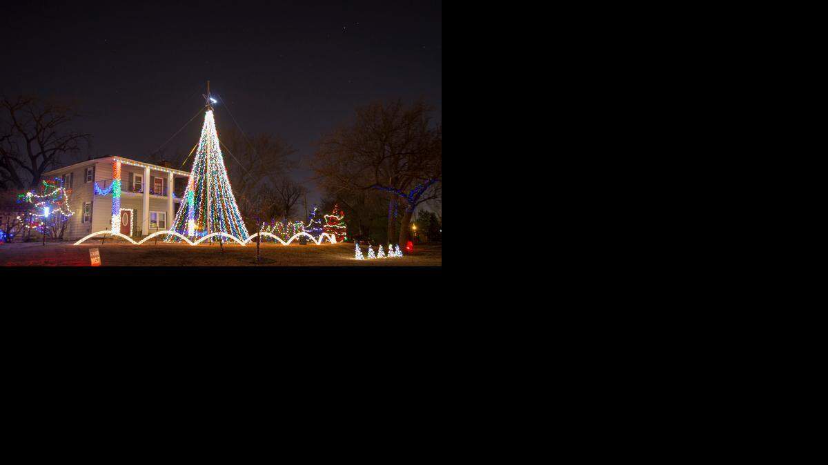 
Last year’s lights display at 3805 Longview Lane.
