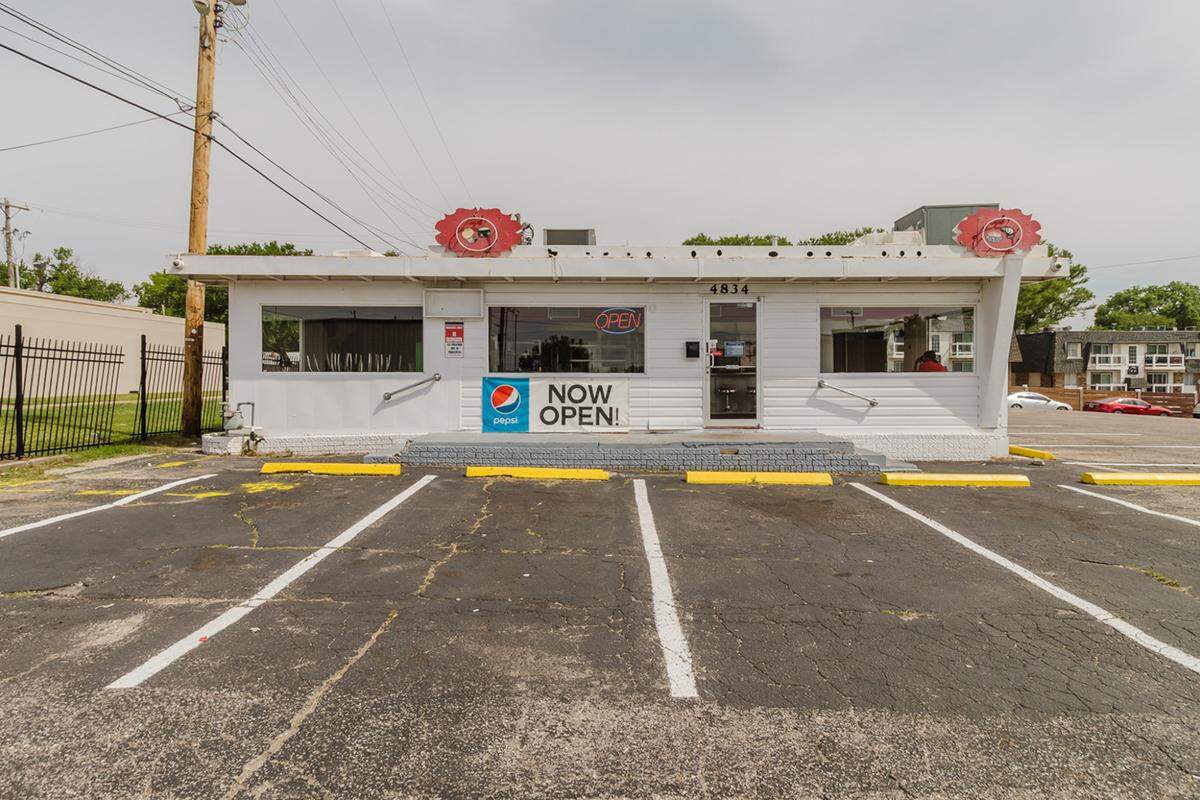 The former Brint’s Diner building, which is a historic pre-fab Valentine diner, is being sold in an online auction that starts on Tuesday.