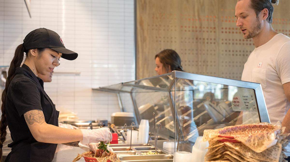 Andover’s first Chipotle restaurant is now open.