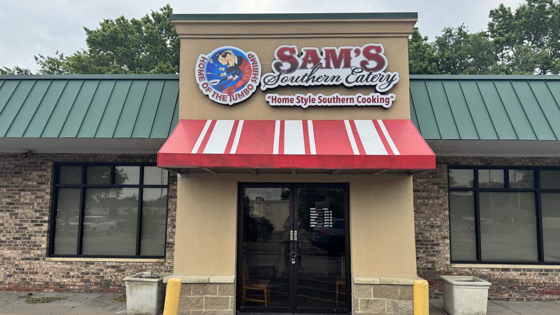 New tenant is taking over old DeFazio’s/Sam’s Southern Eatery space. Here’s when: