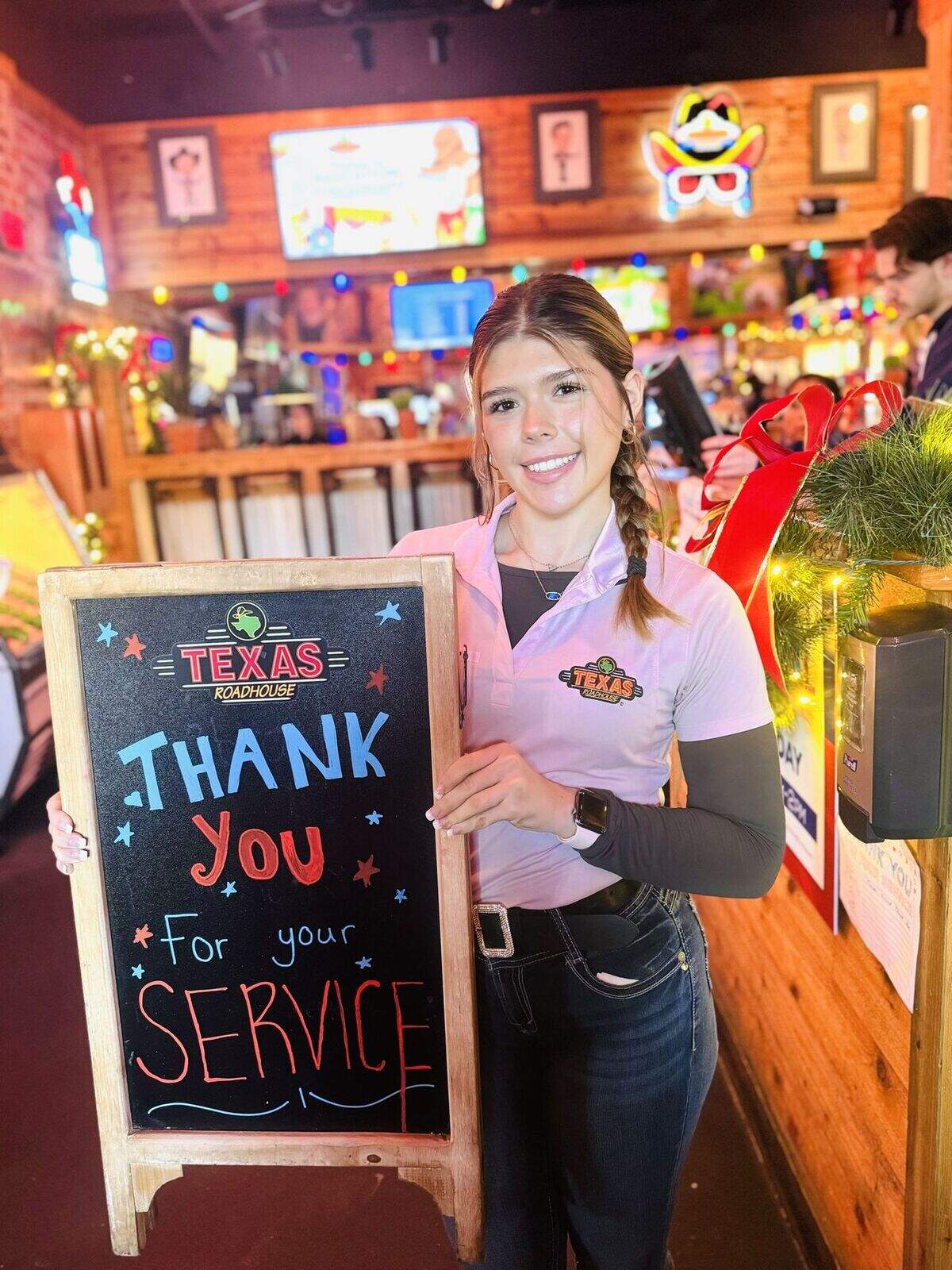 Texas Roadhouse is giving away meals and vouchers on Veterans Day.