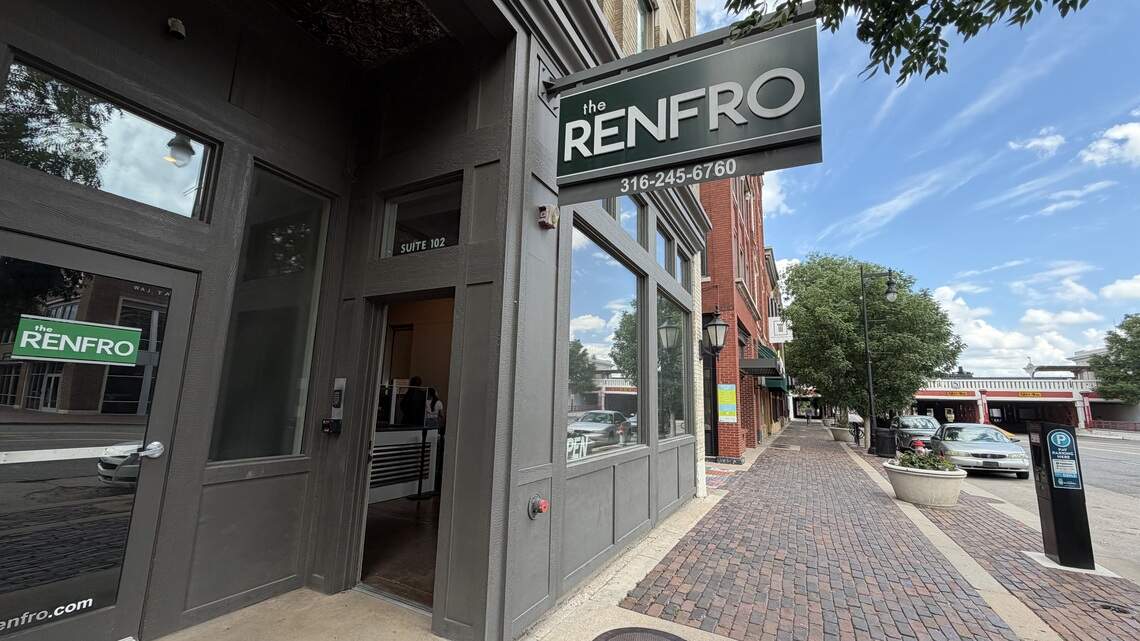 A familiar Wichita restaurant is expanding its presence to downtown Wichita