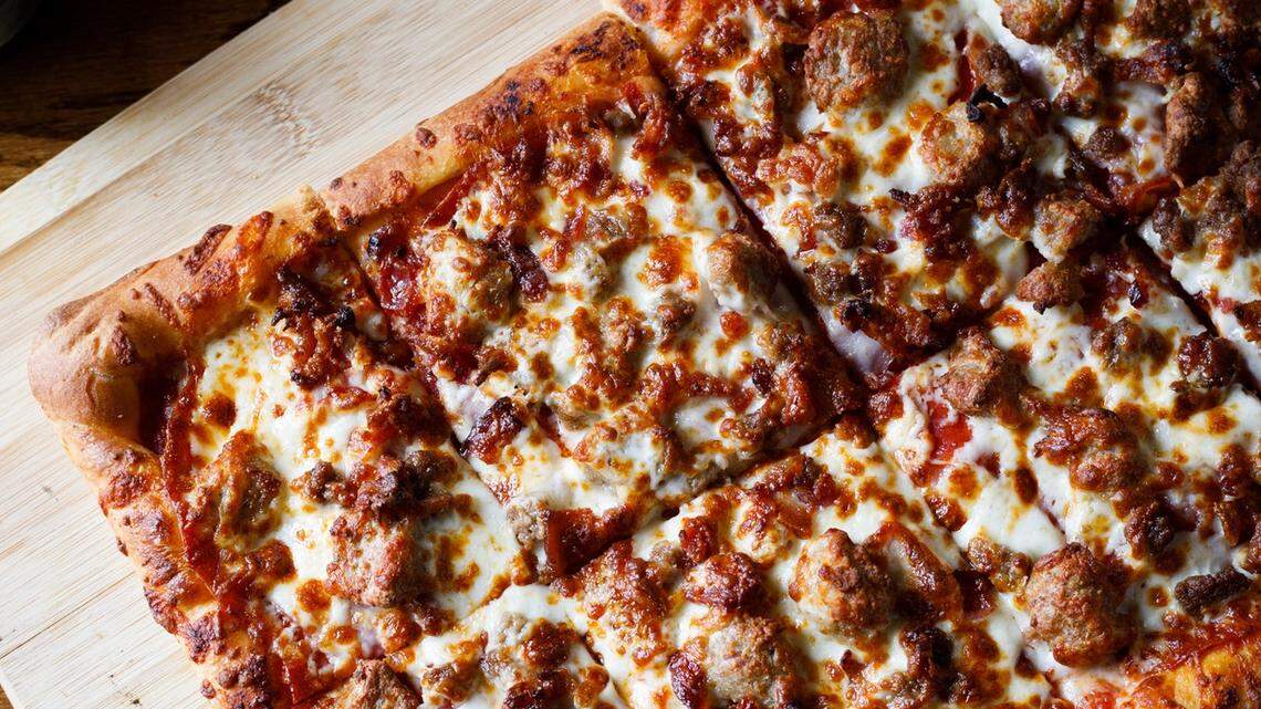 Wichita pizza restaurant asks locals to design new pizza box as part of contest