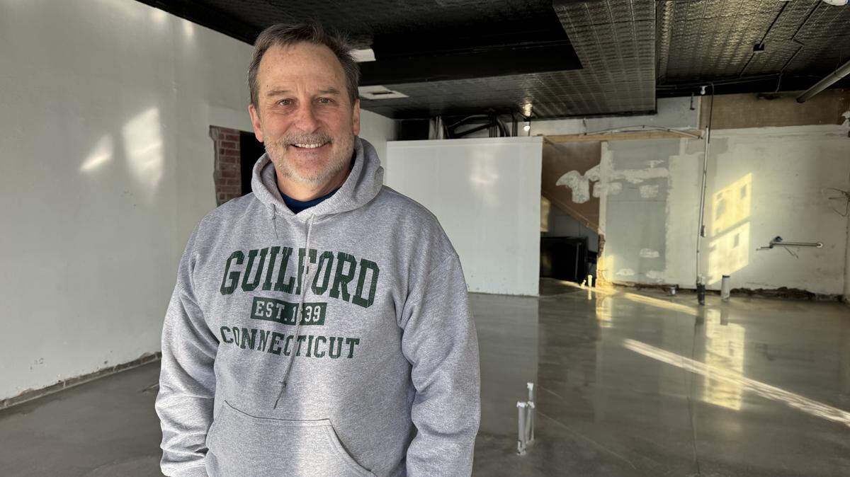 Tom Geagan just left his job at Koch to open a restaurant that specializes in the pizzas he grew up eating in New Haven, Connecticut. The restaurant, across the street from East High School, will be called Tommy’s Apizza.