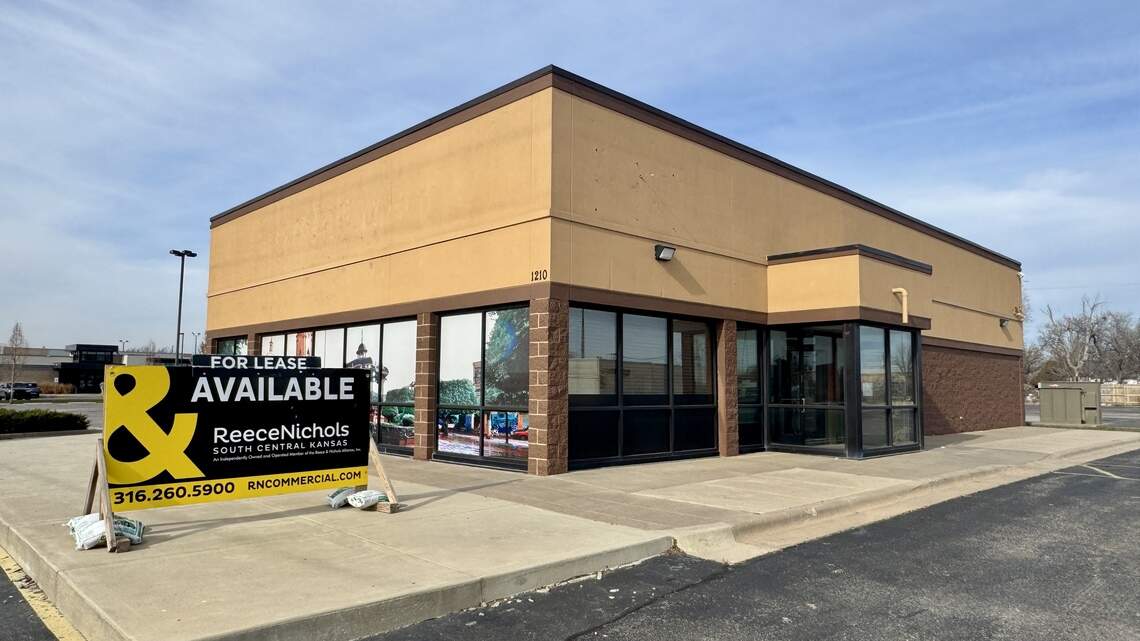 Wichita restaurant space that has been vacant a year will soon have a new tenant