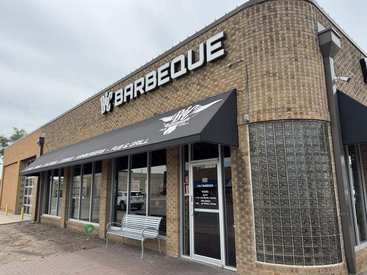 B&C Barbecue at 355 N. Washington has just started serving a garlic salad made from a recipe that the owner suspects came from the onetime Doc’s Steak House owners.