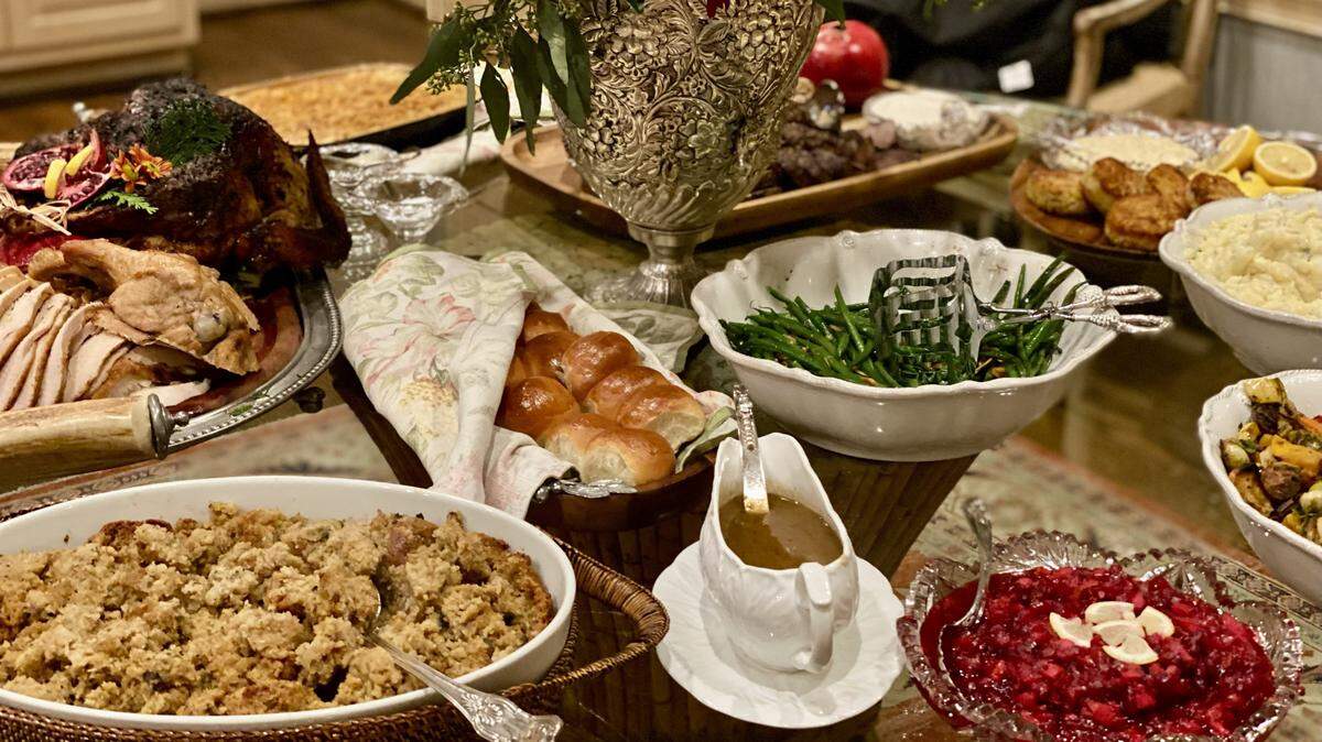 South Carolina has two of the best places to spend Thanksgiving, Southern Living says.