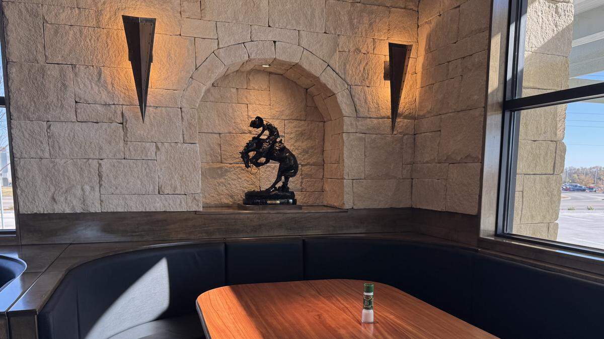 A corner booth in the new Morgan’s Steakhouse in Derby will be able to seat larger parties.