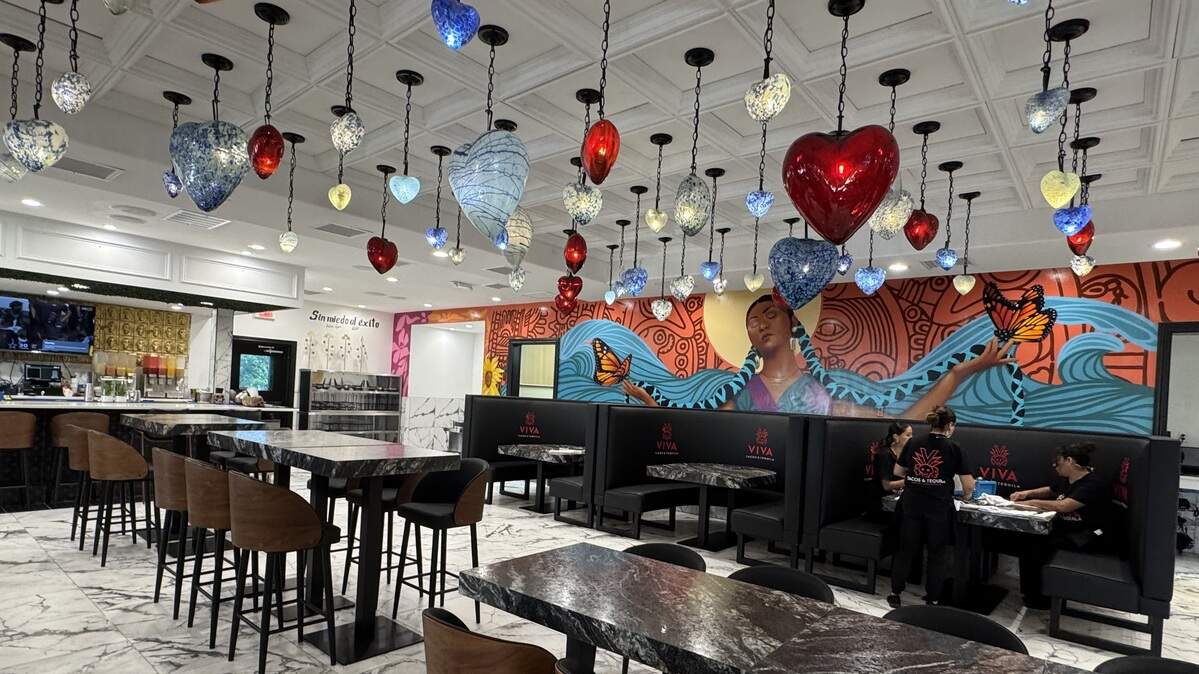 Viva Tacos & Tequila, the new restaurant in the Jax space at 21st and Webb, is now open and looks nothing like its predecessor.