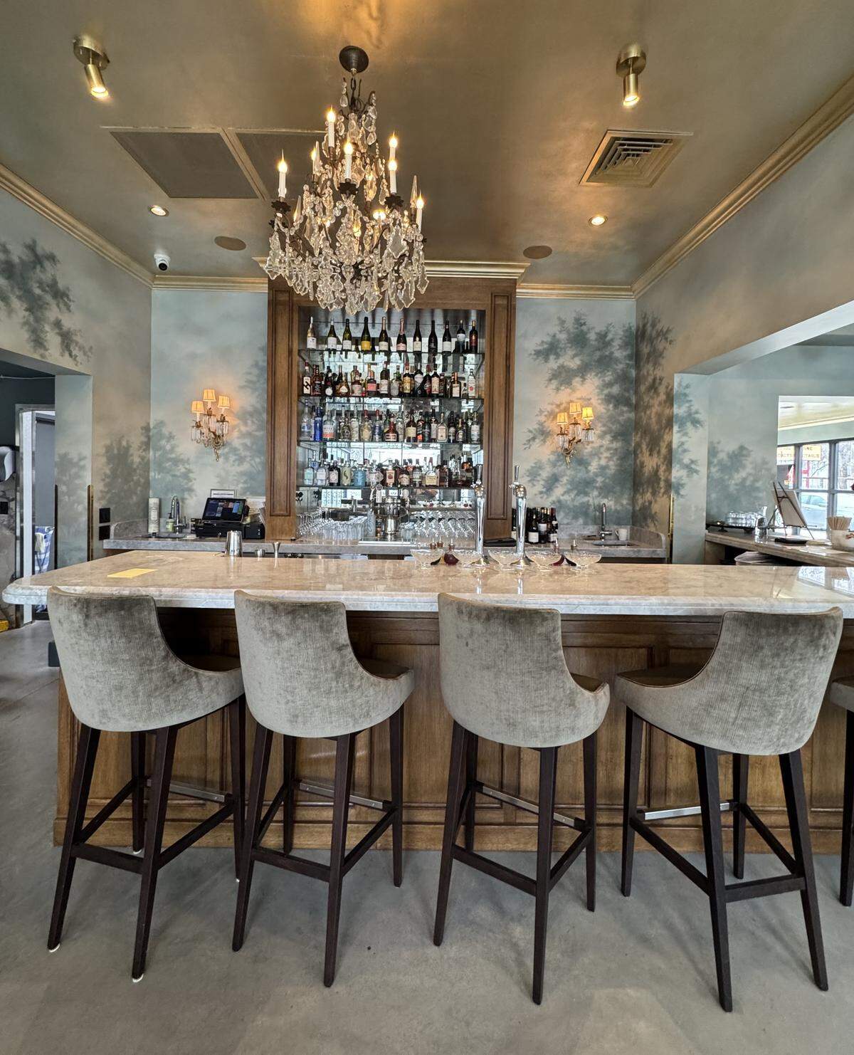 Goldfinch Coffee and Cocktails quietly opened on Wednesday at Waterman and Hydraulic.