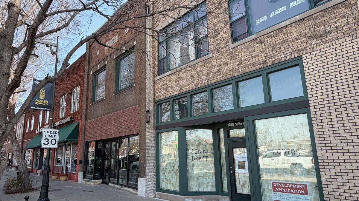 Final Draft is a combination book store, coffee shop and bar coming to West Douglas in Delano. It’s taking over the space at 1029 W. Douglas that was once home to Lola Candle Co.