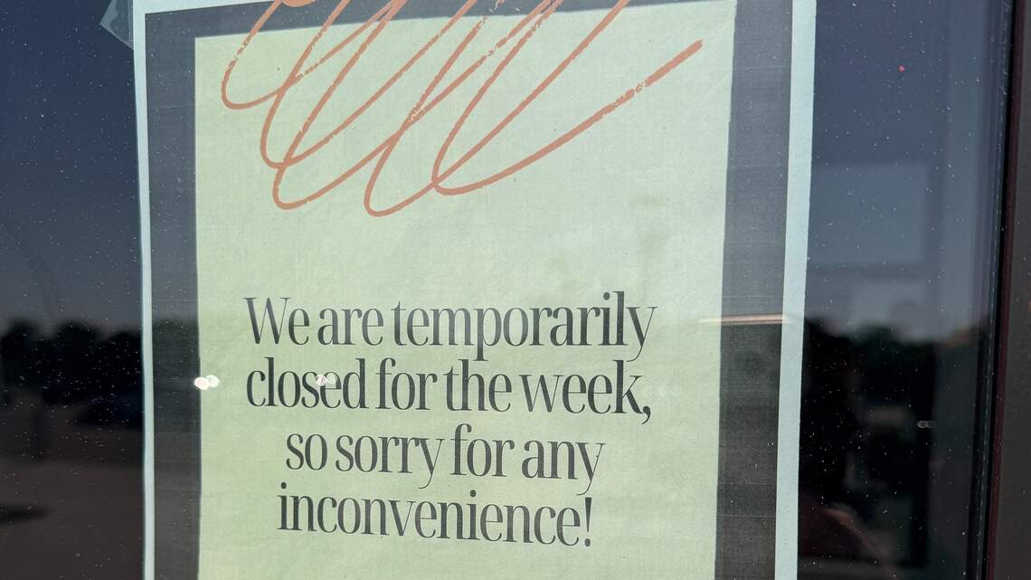 Google says Wichita restaurant is closed for good. Landlord says that’s not true.