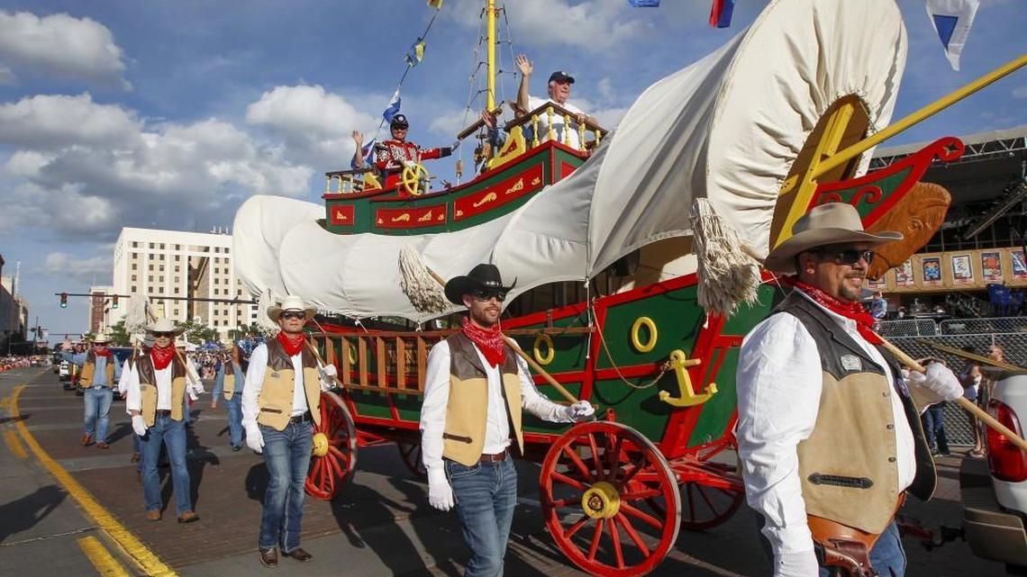 The parade to kick off Riverfest begins at 6:30 p.m. Friday.