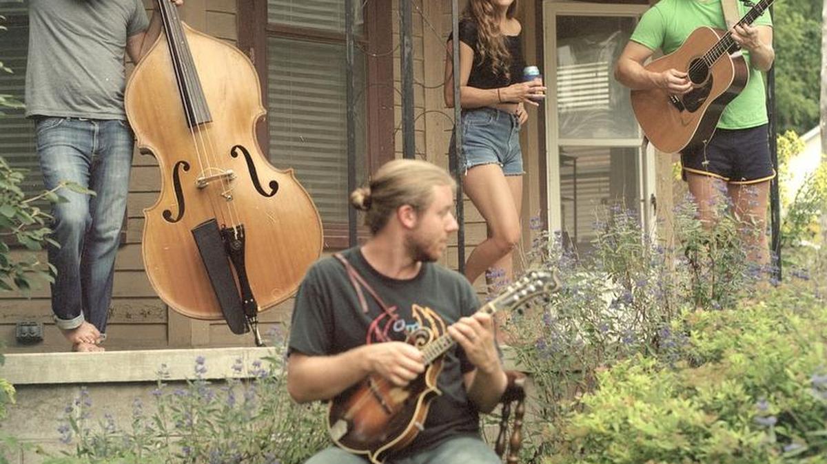 Lindsay Lou and the Flatbellys will perform at Dawson United Methodist Church on Sunday.