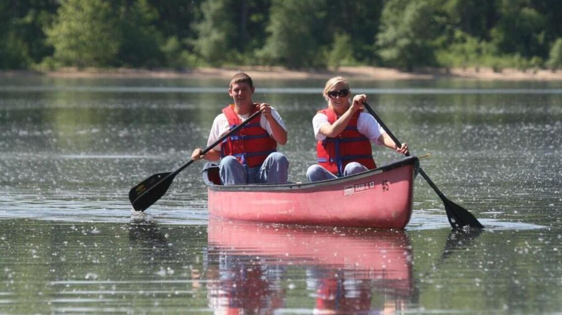 Take a flight over Wichita, rent a boat — online sites offer local ‘experiences’