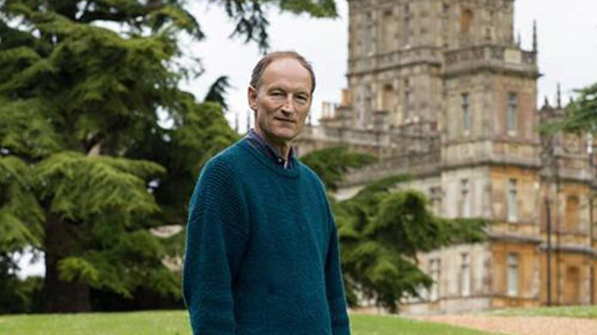 Alastair Bruce, the historical adviser for “Downton Abbey,” will speak in Wichita on Nov. 17.