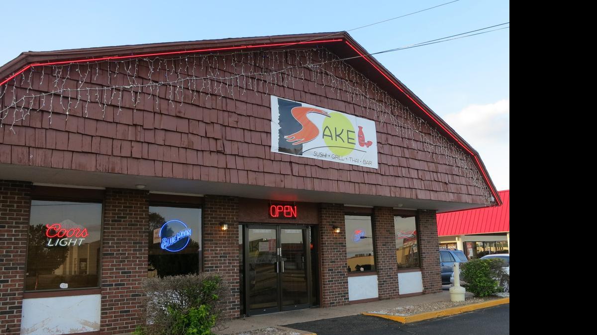 
Sake is a surprisingly good sushi restaurant in the former Taiwan space at 2140 W. 21st St. North.
