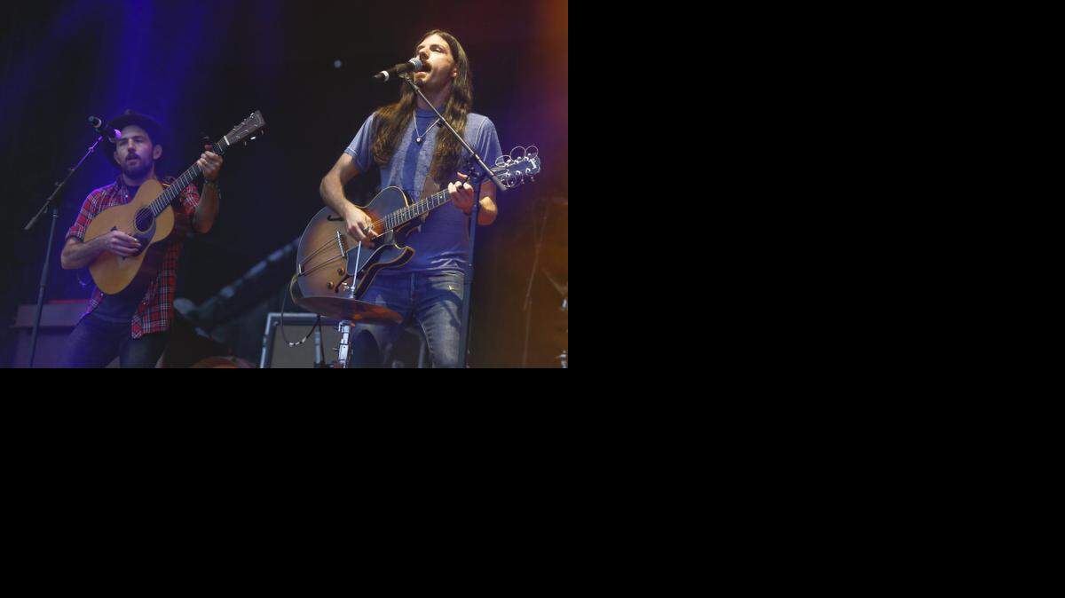
Scott, left, and Seth Avett, of The Avett Brothers, perform at the Austin City Limits Music Festival on Saturday, Oct. 11, 2014, in Austin, Texas.

