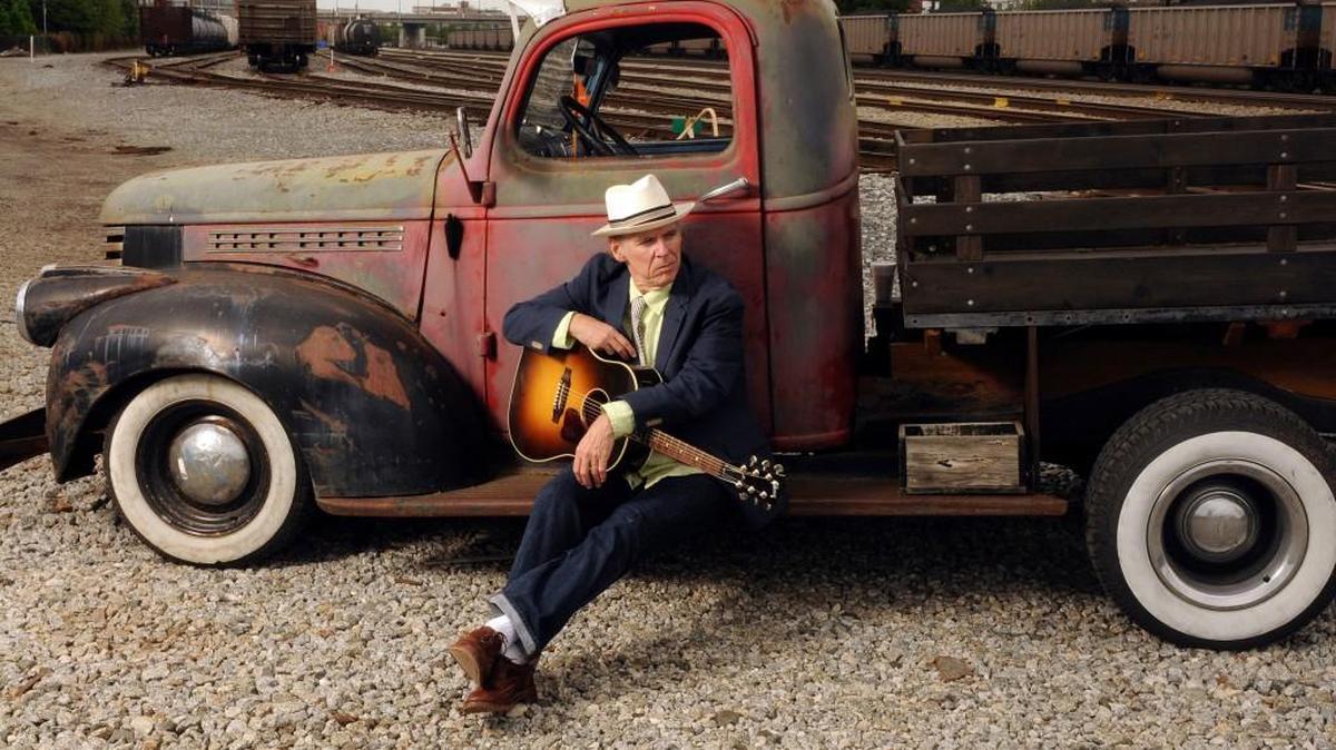 John Hiatt will perform at Orpheum Theatre on Sept. 25.