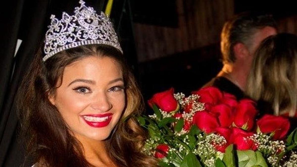 
Wichita’s Aubrey Smith was named Miss Twin Peaks 2015.
