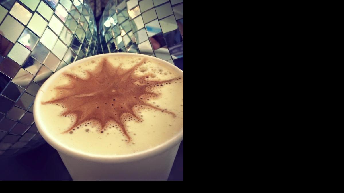 
Here’s an example of some pretty cool latte art from Espresso to Go Go.
