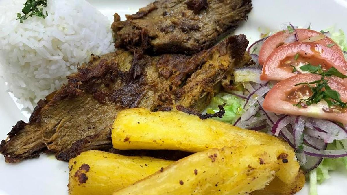 Our favorite dish at Gabby’s was the malaya dorado, a marinated skirt steak served with yuca fries on the side.