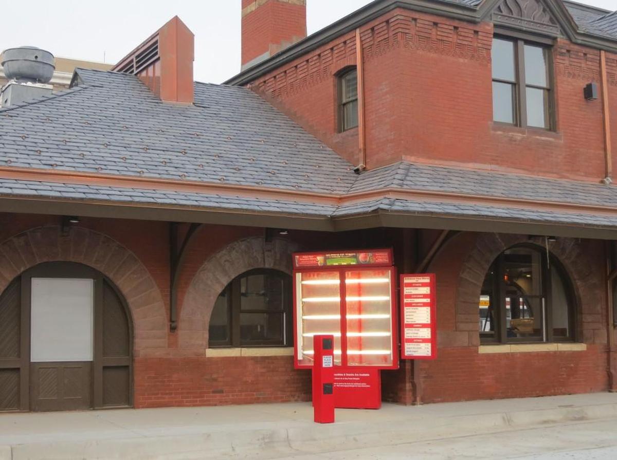 The downtown Wichita Smoothie King should reopen next week.