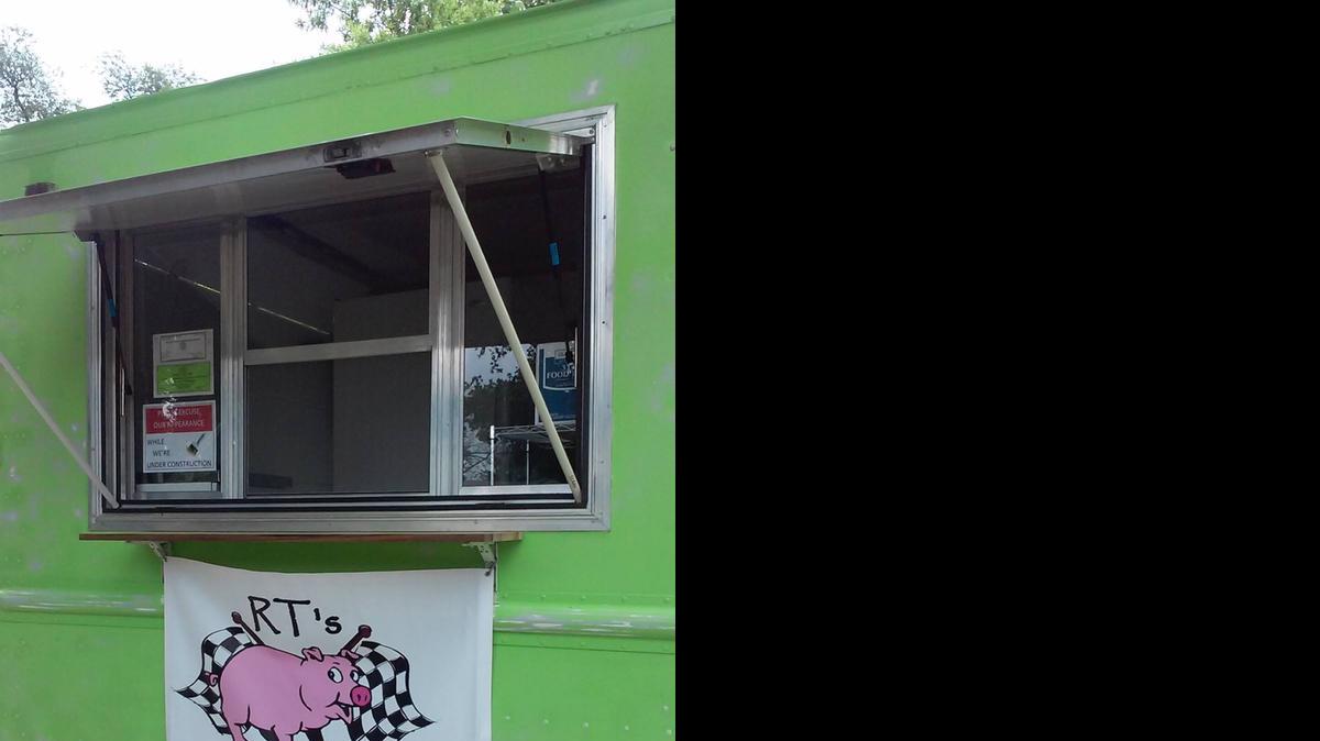 
RT’s Hog Pit is the latest addition to Wichita’s food truck scene.
