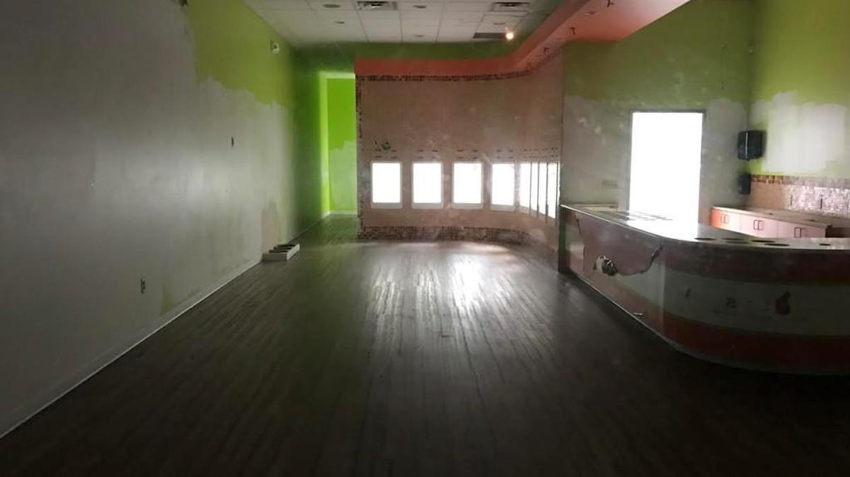 The Orange Leaf store at 119th and Maple has closed, leaving the 21st and Tyler store as the last one. At one time, Wichita had four Orange Leaf stores.