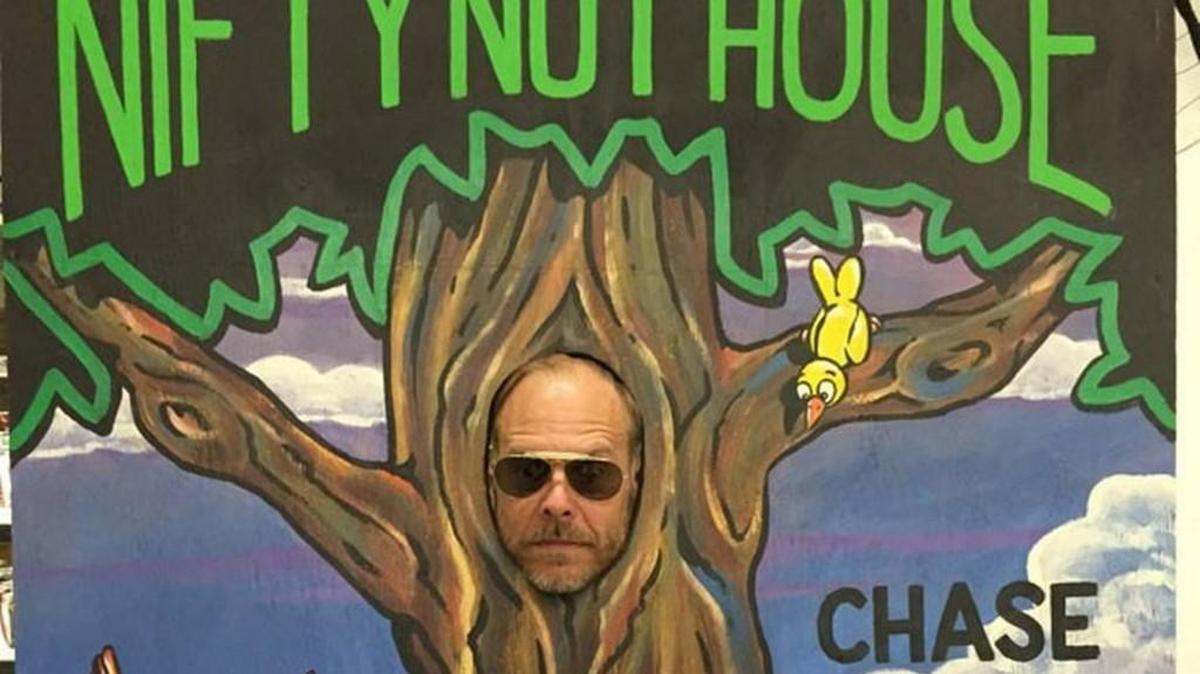 Alton Brown once declared Wichita’s Nifty Hut House “a national treasure.”