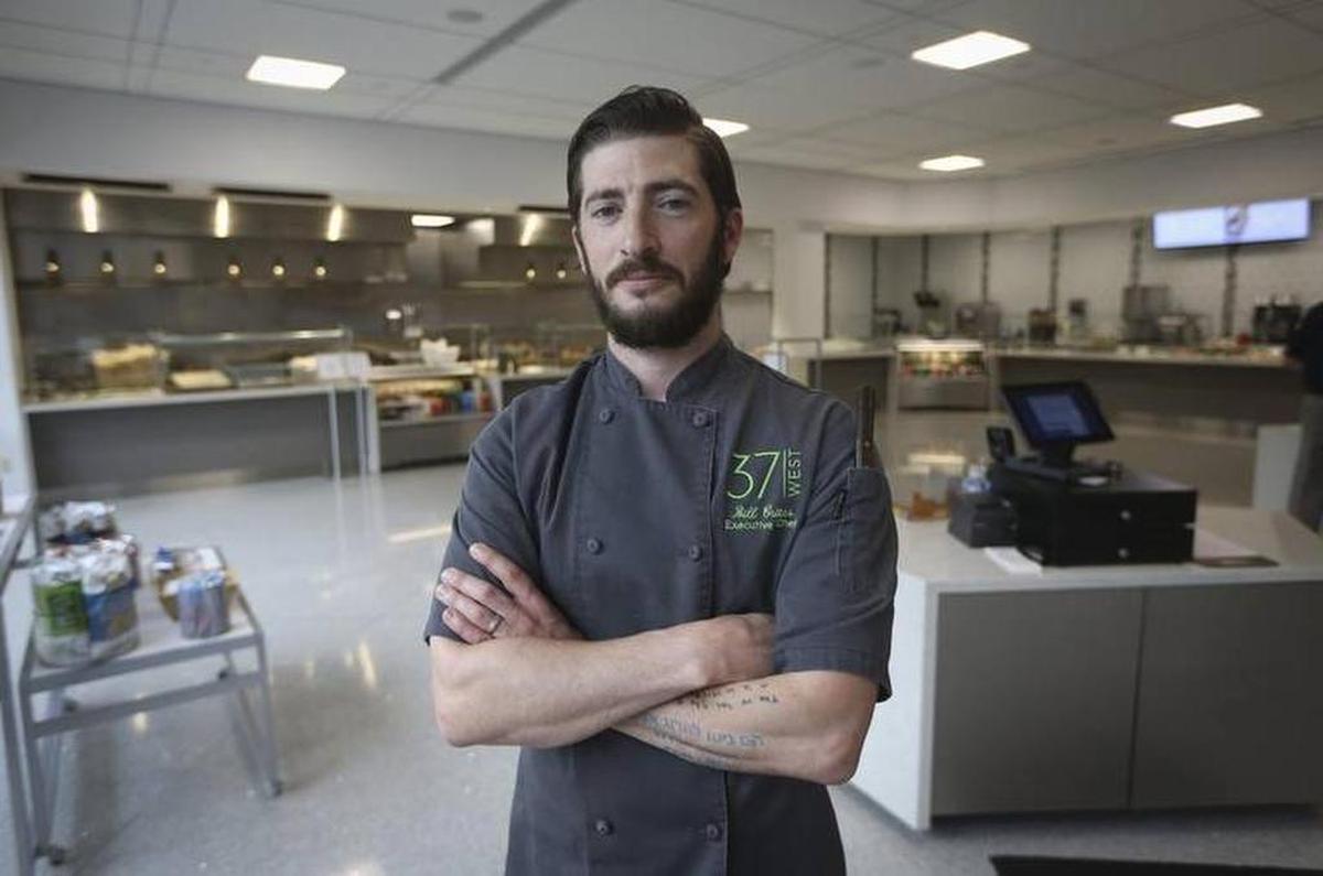 Wichita chef Bill Crites got a chance to cook against celebrity chef Bobby Flay.