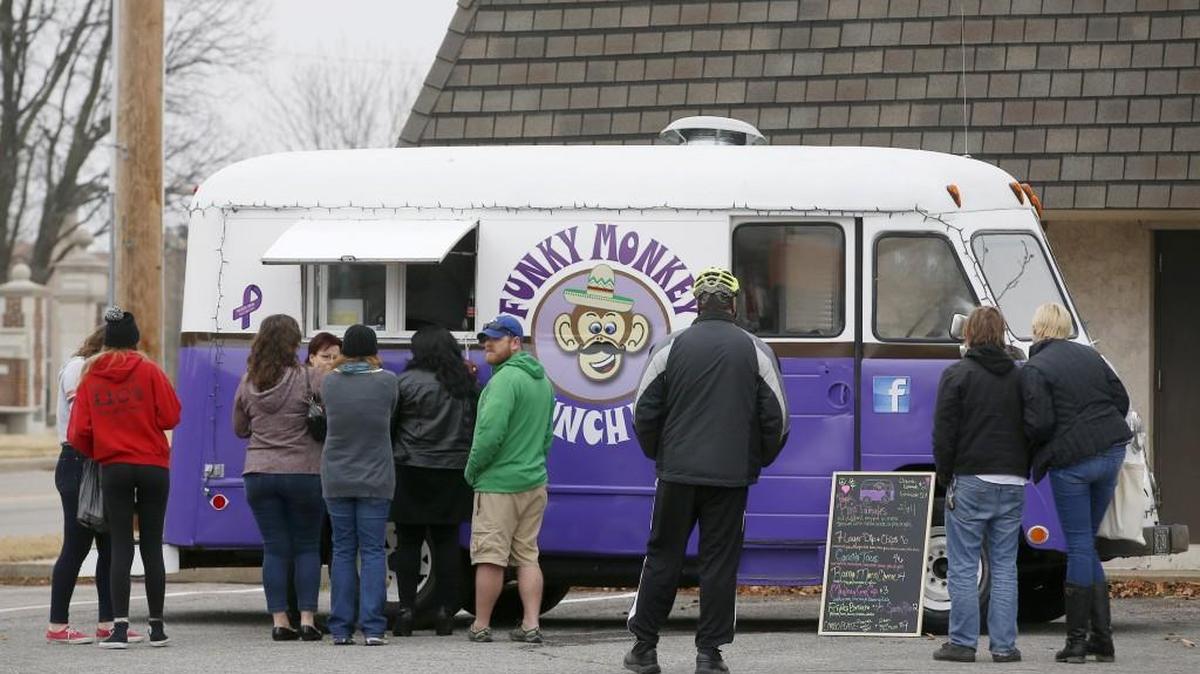 The majority of Wichita food trucks continue to operate through cold-weather months.