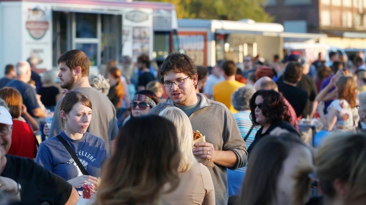 A west-side food truck rally will start this weekend in Wichita.