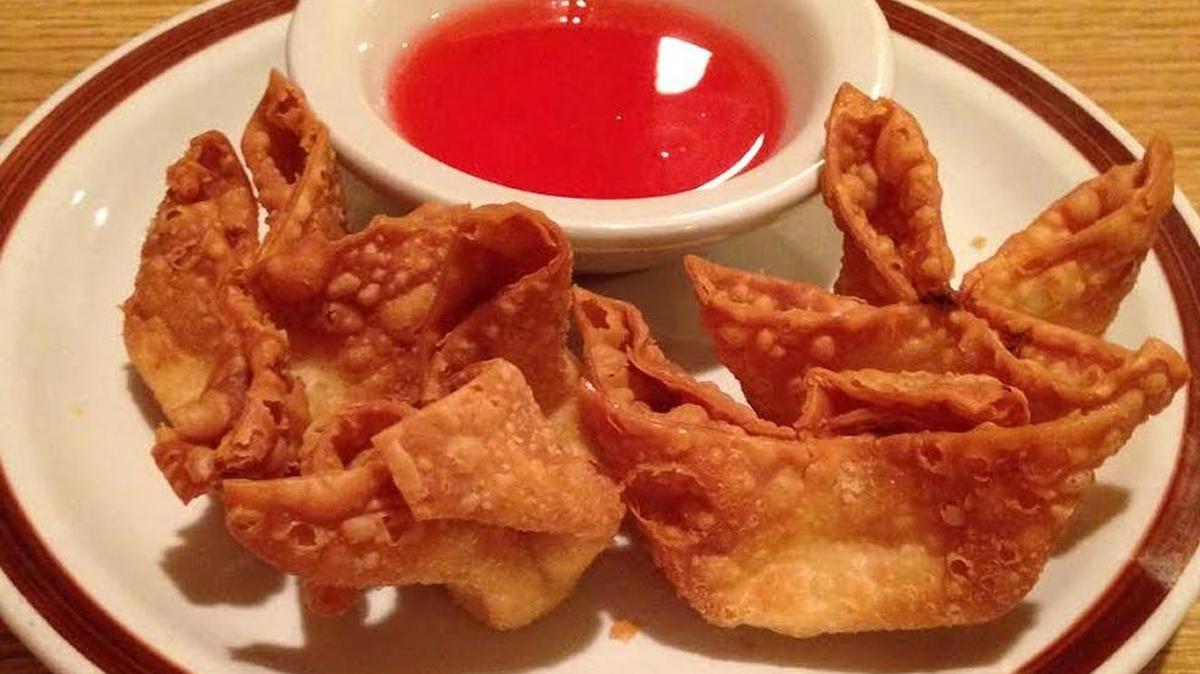 Magic Wok serves nicely fried crab Rangoon.