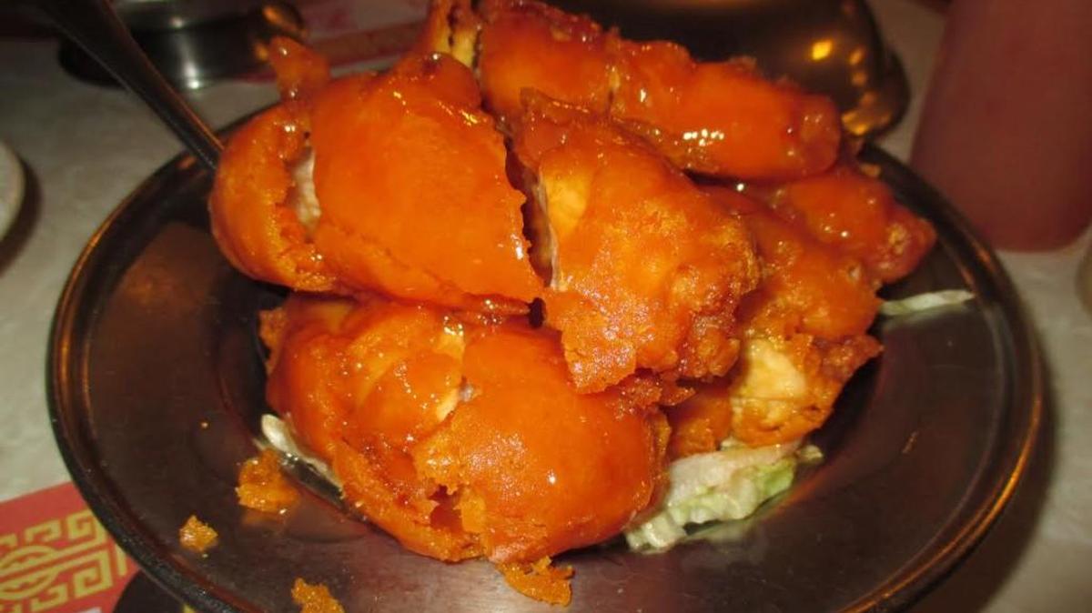Hong Kong’s Mandarin chicken has a nice crunch.
