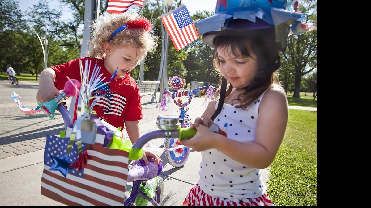 
Riverside Citizens Association's Fourth of July Children's Parade begins at 10 a.m.
