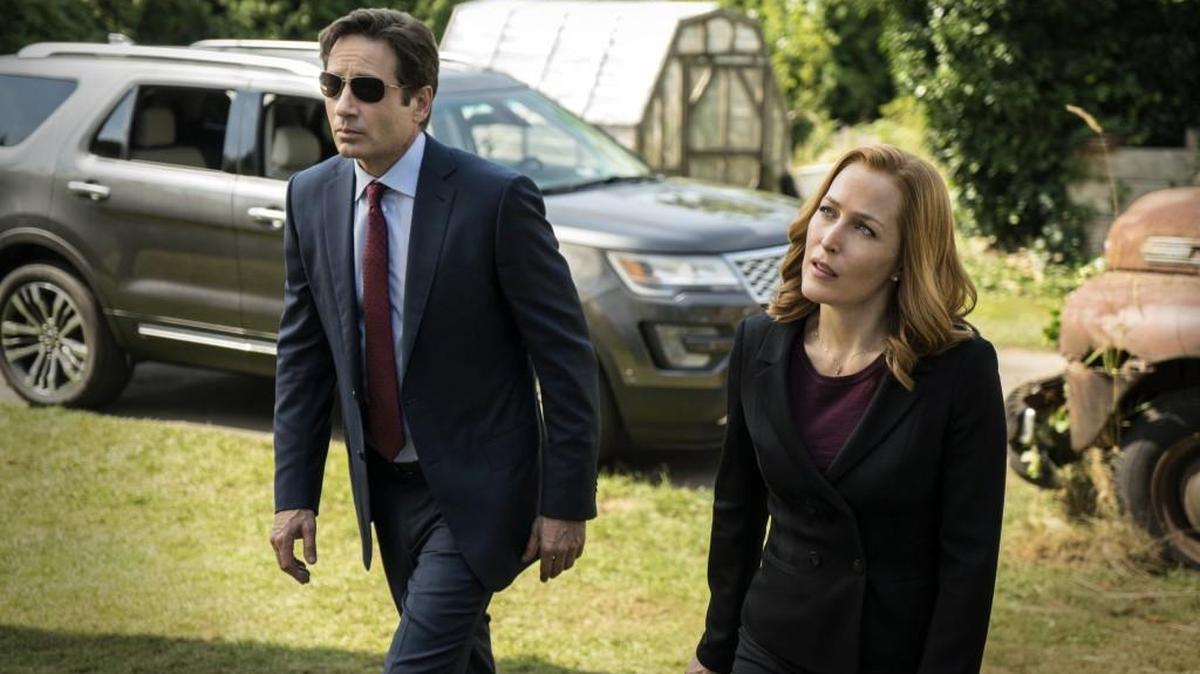 David Duchovny and Gillian Anderson reunite for “The X-Files.”