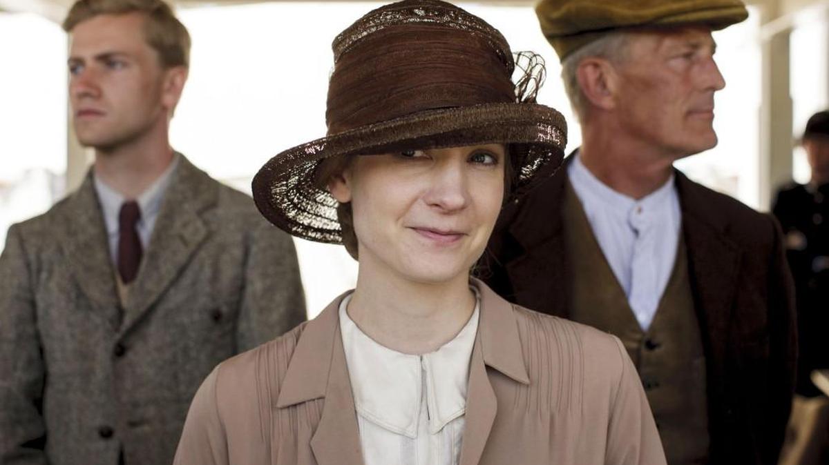 Joanne Froggatt portrays Anna Bates on “Downton Abbey.” Froggatt will be morphing into a 19th-century serial killer in the PBS miniseries “Dark Angel.”