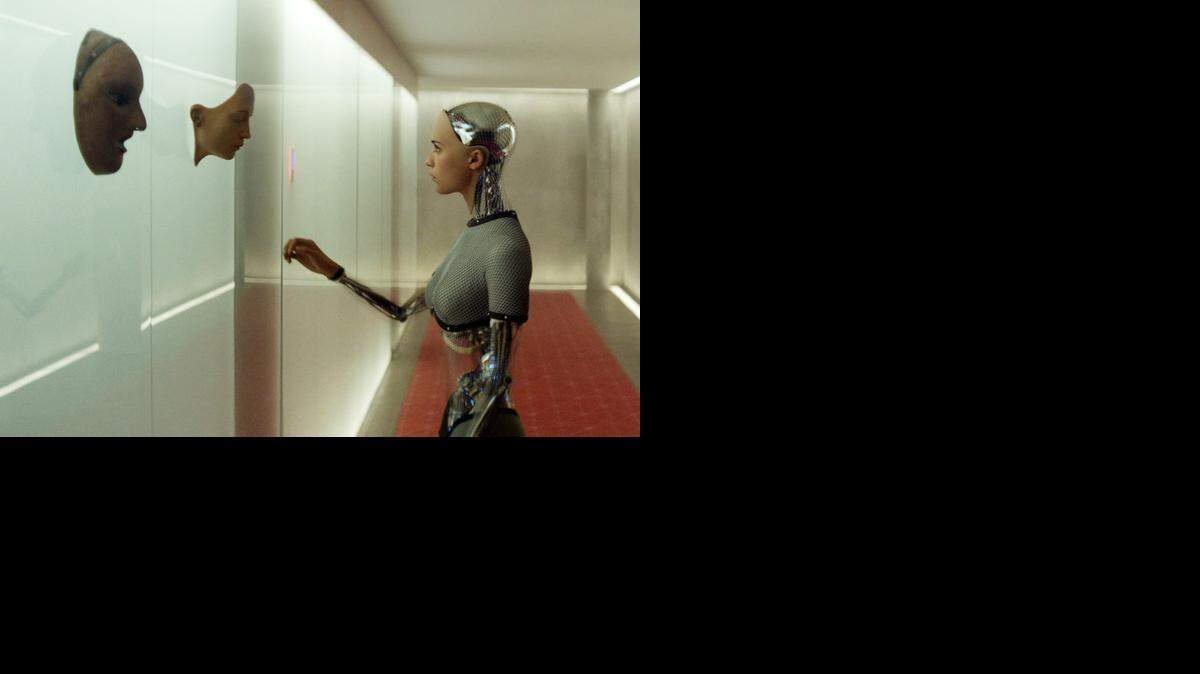
Real-like artificial intelligence is the subject of “Ex Machina.”

