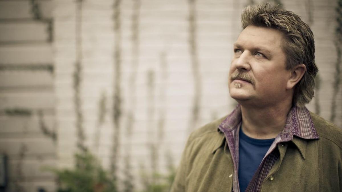 Veteran country singer Joe Diffie will perform at Cowtown on Sunday.