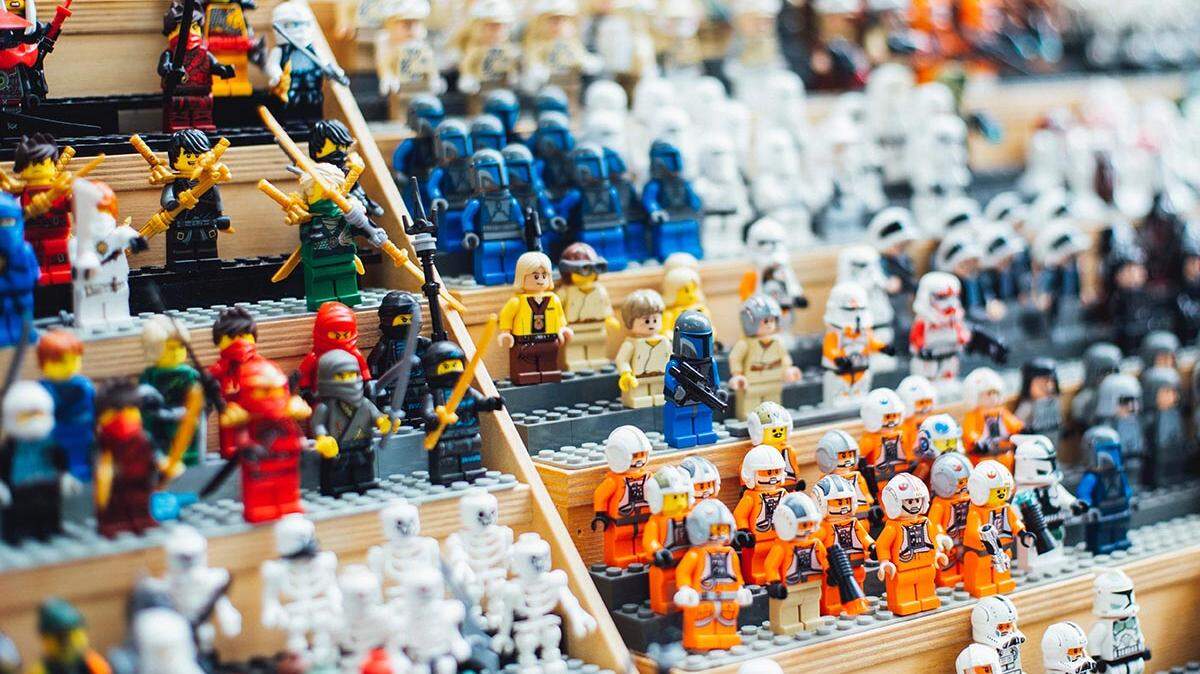Bricks & Minifigs, which was founded in Utah in 2010, now has 180 stores across the United States and Canada.