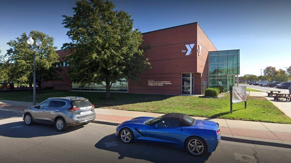 Police arrested a man Saturday after a bomb threat was at YMCA in El Dorado.